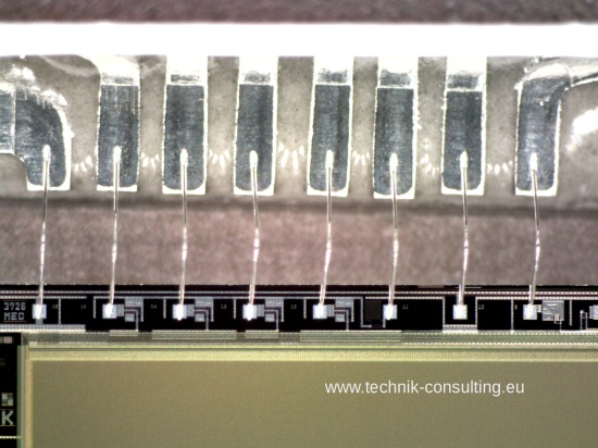 Bild "CCD-Chip_Bonding_Mikroskop.jpg"